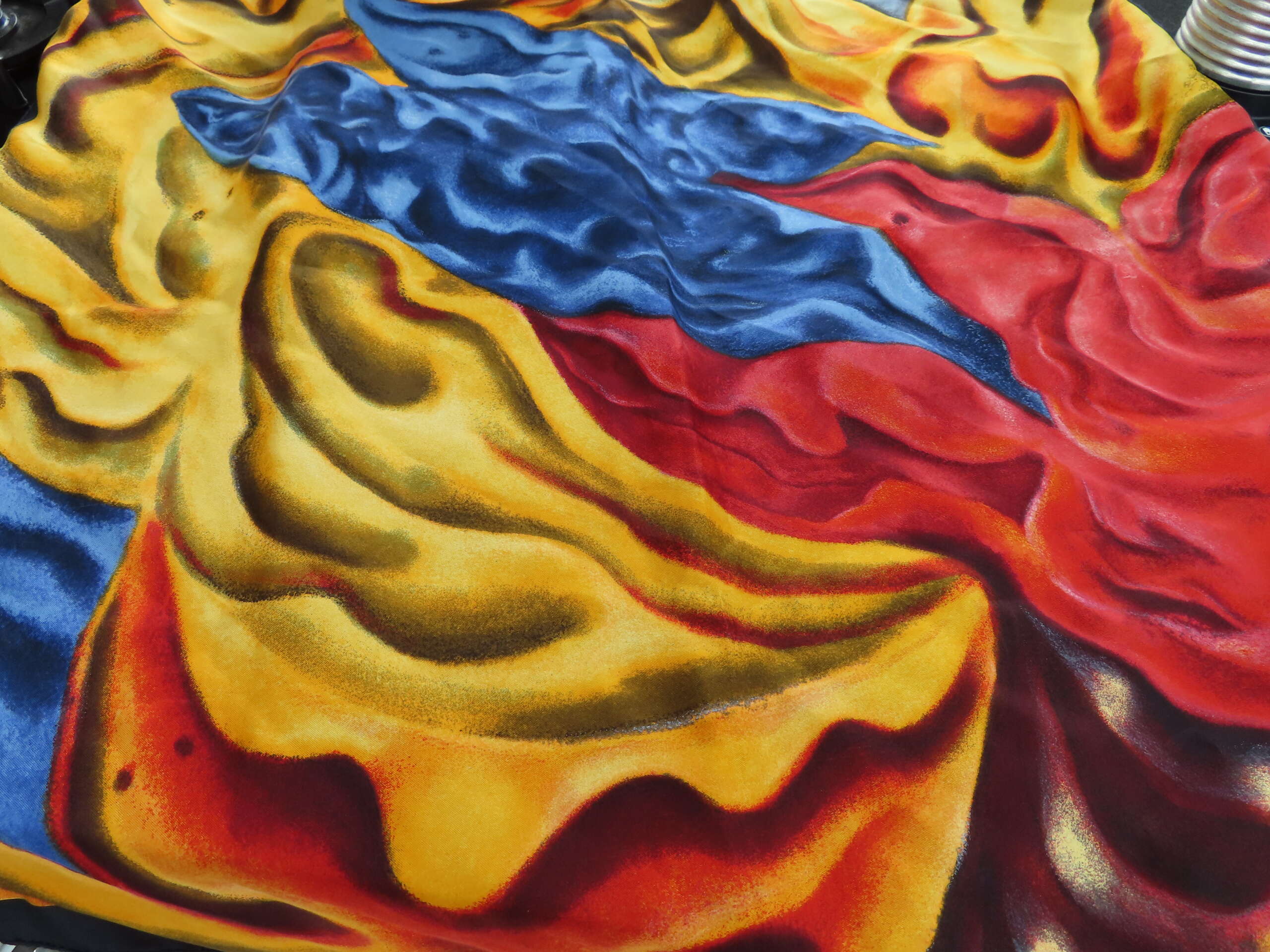 Louis Vuitton Shawl (2 Pieces) Vintage 1987 As New - Image 5