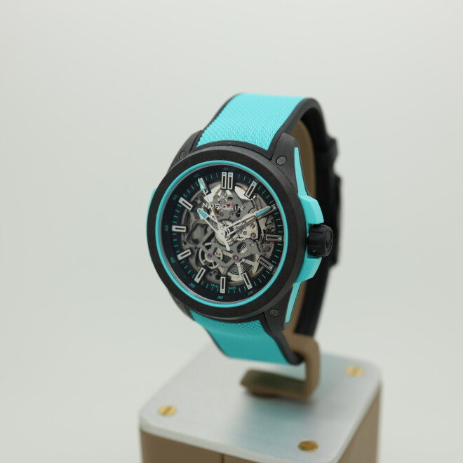 Norqain Wild one Skeleton 42 mm new 2024