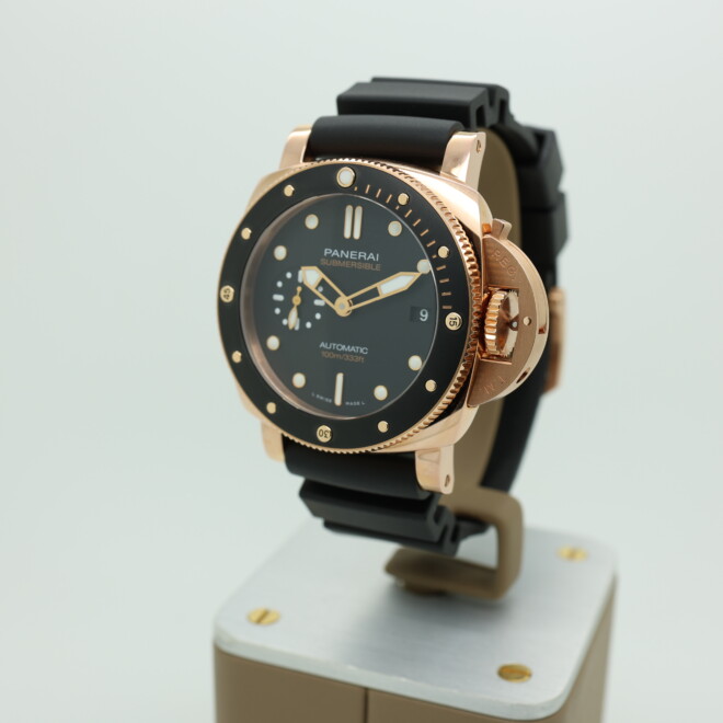 Panerai Submersible PAM00974 new 2025