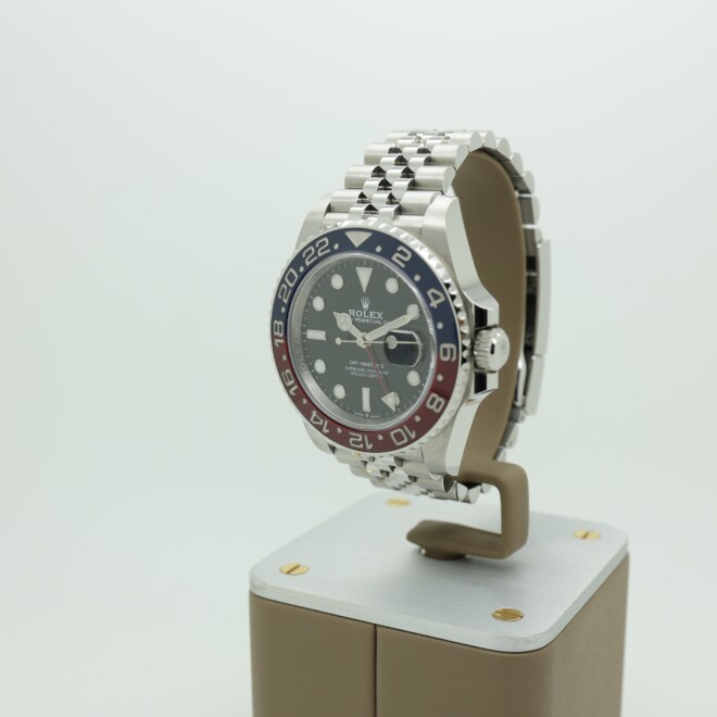 Rolex GMT-Master II – 126710BLRO 2019 as new!!