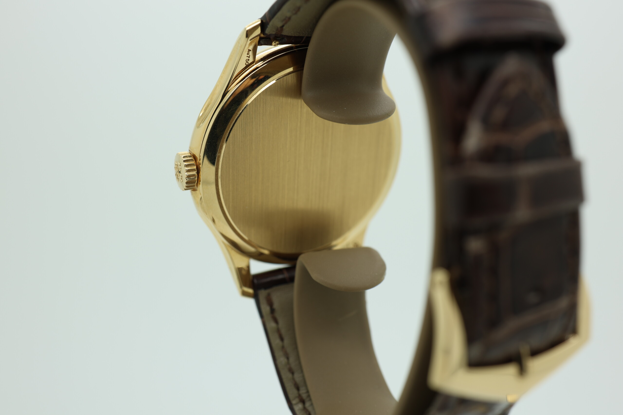 Patek Philippe Calatrava 5227J-001 2022 as new full set - Image 6