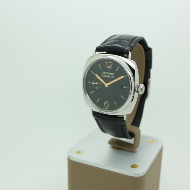 Panerai PAM01572 2024