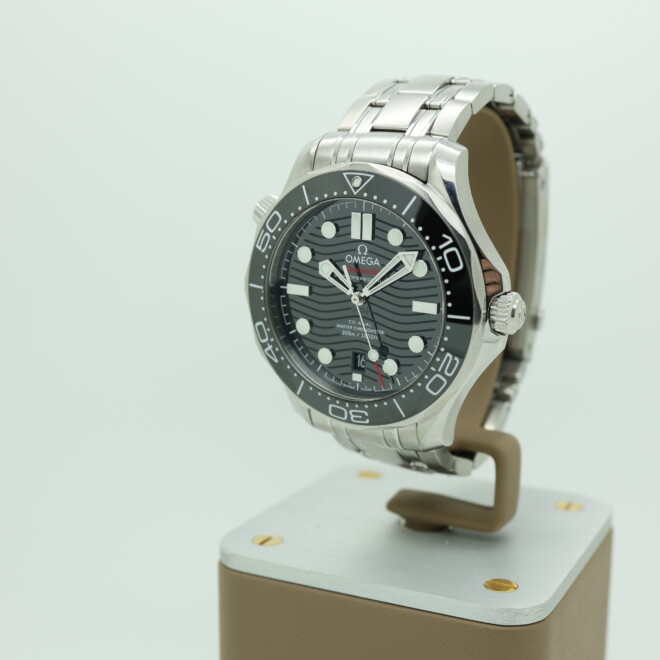 Omega Seamaster 300 Black 2019 21030042001001