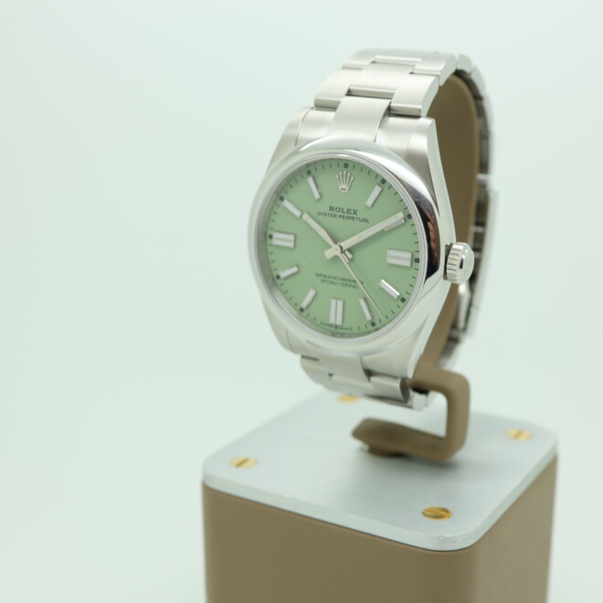Rolex Oyster Perpetual 134300 Pistachio new 2026