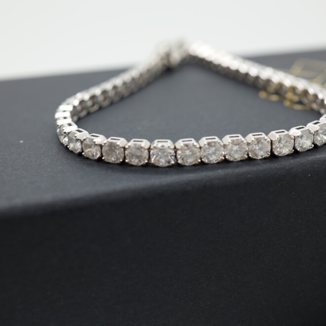 Tennis bracelet new 7.4 carat 18cm 14k white gold